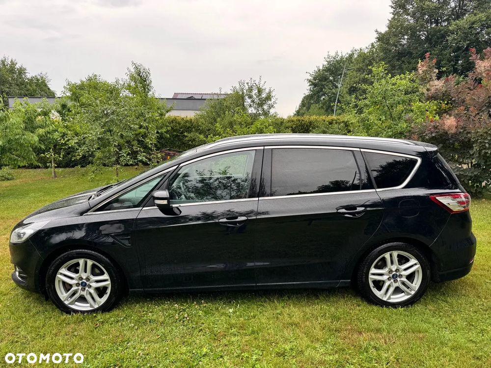 Ford S-Max 2.0 TDCi Titanium PowerShift - 6