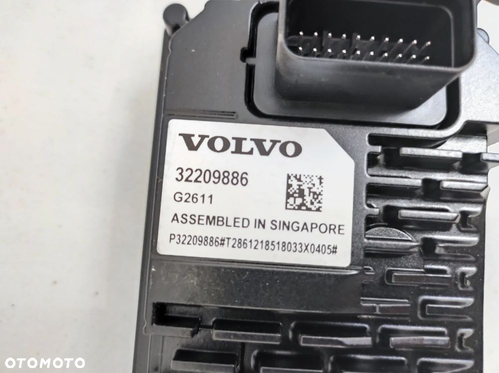 KAMERA RADAR SENSOR ASYSTENT PASA RUCHU VOLVO XC60 II 2 - 4
