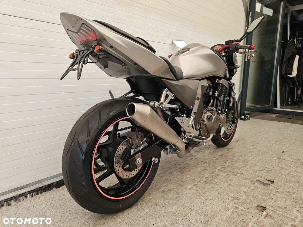 Kawasaki Z - 16