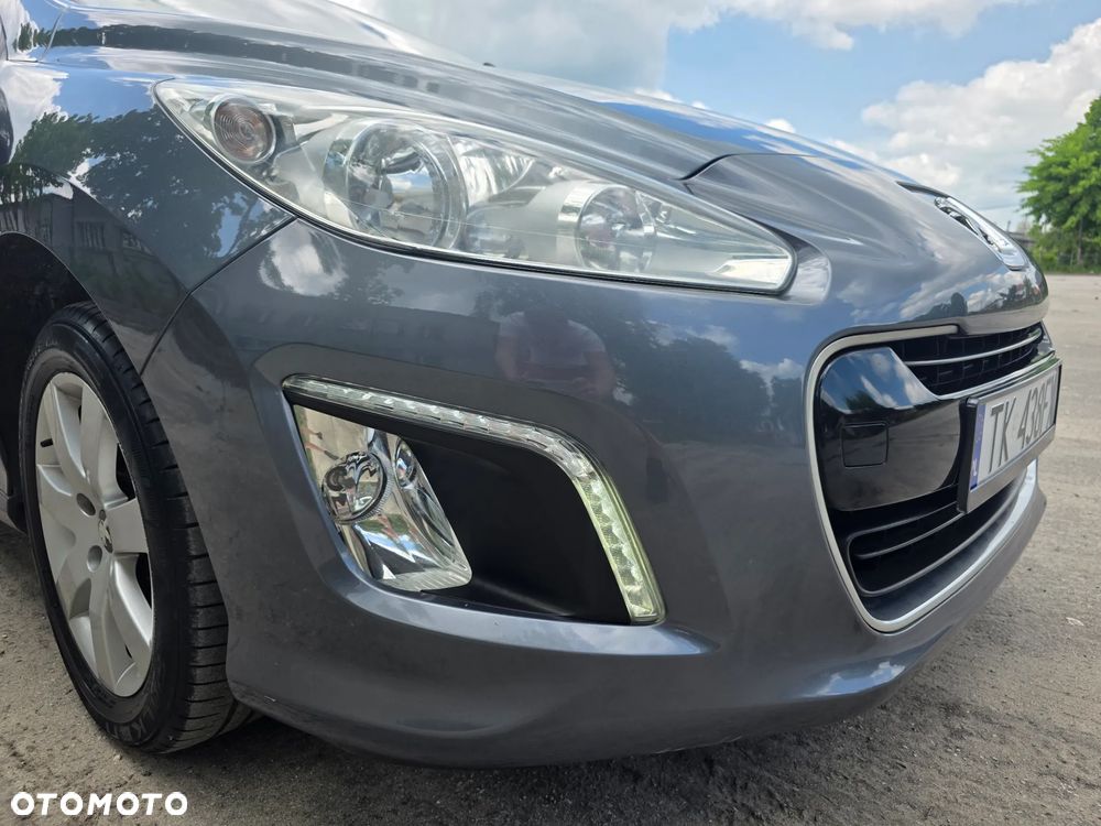 Peugeot 308 1.6 HDi Premium - 18