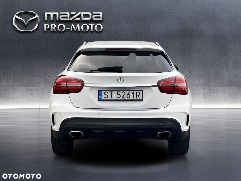 Mercedes-Benz GLA 220 4-Matic - 5