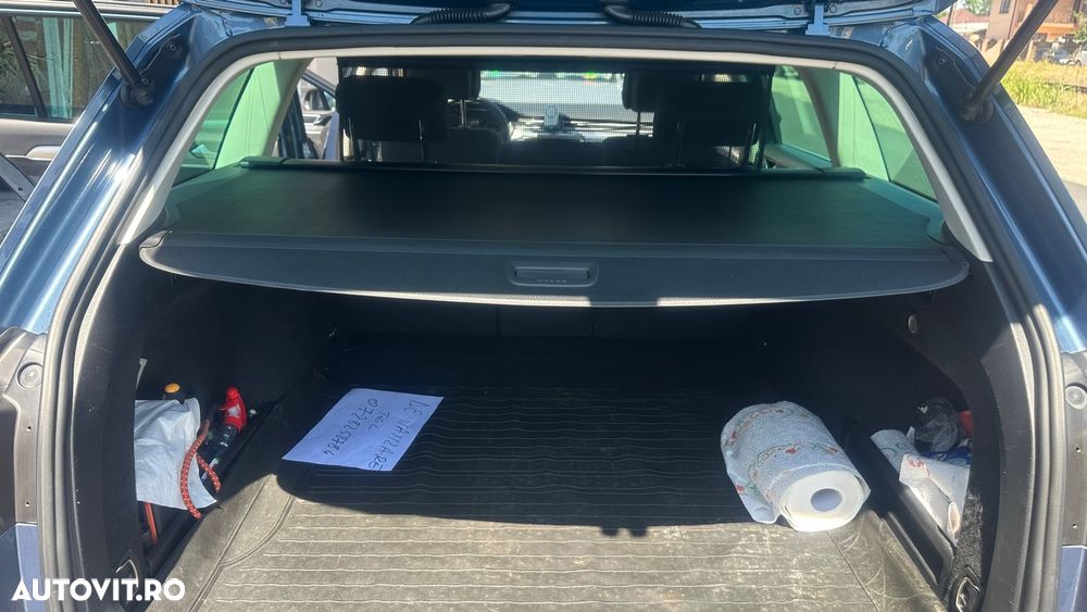 Volkswagen Passat 2.0 TDI DSG Comfortline - 16