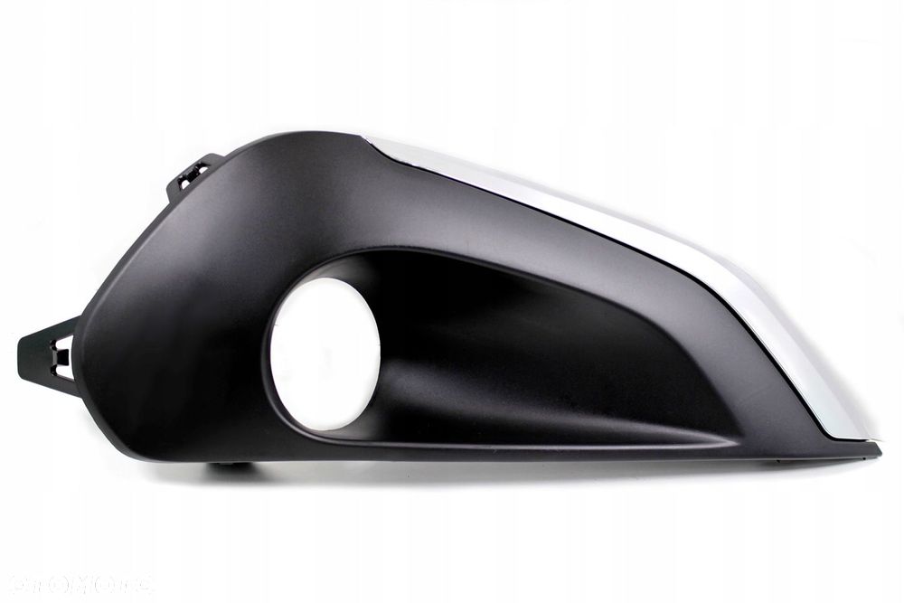 RAMKA HALOGENU PRAWA PEUGEOT 208 LIFT 15-19 LISTWA CHROM