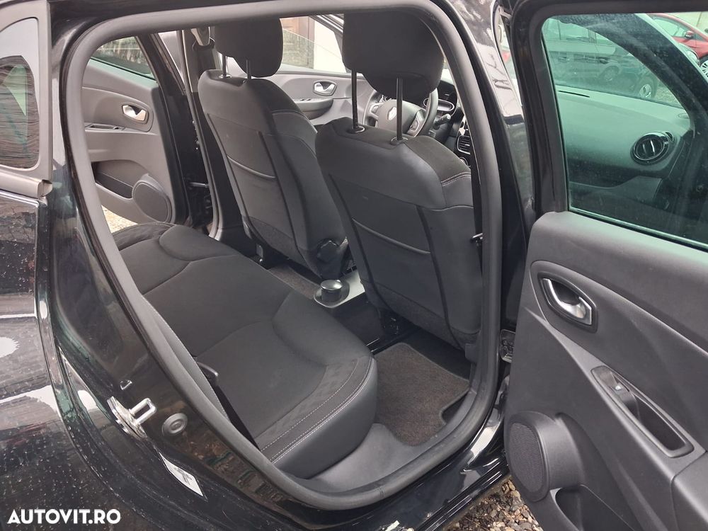 Renault Clio TCe 90 EVOLUTION - 9