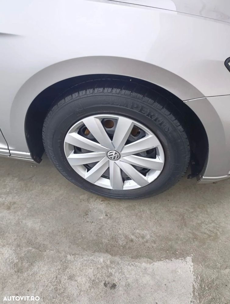 Volkswagen Passat 2.0 TDI DSG Comfortline - 22