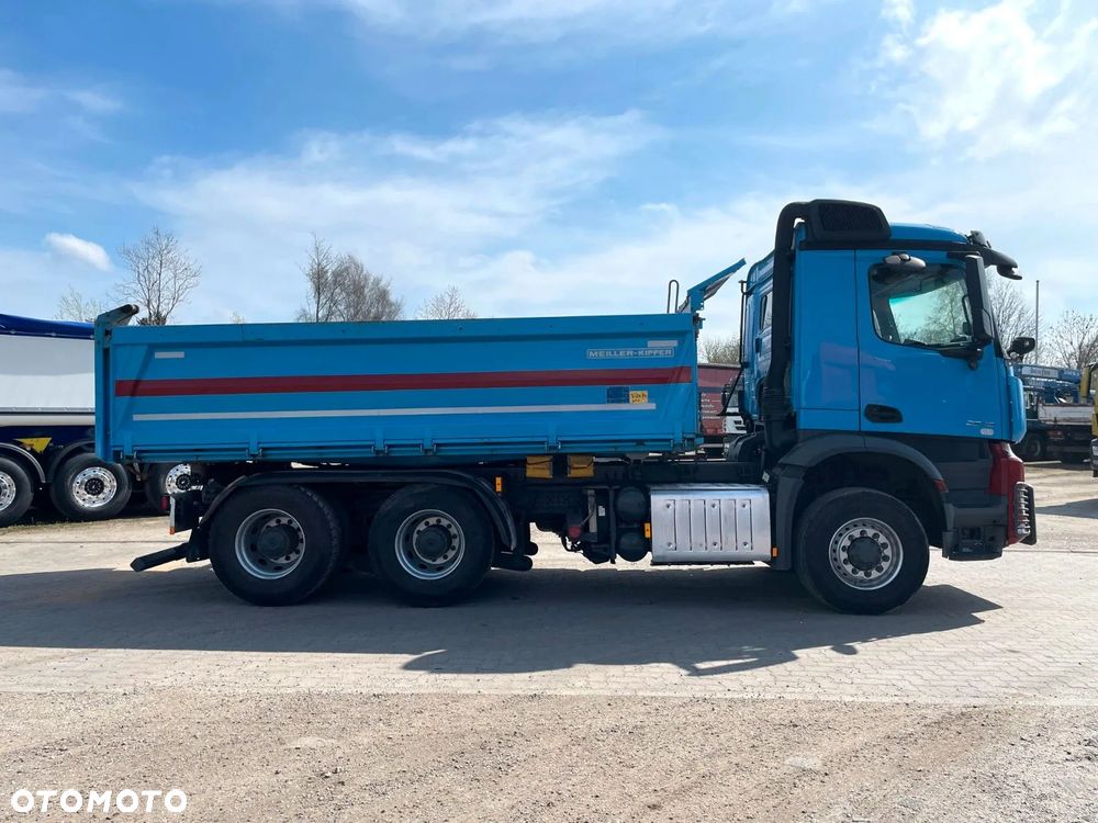 Mercedes-Benz AROCS 2643 | 6X6 | MEILLER BORDMATIK - 6