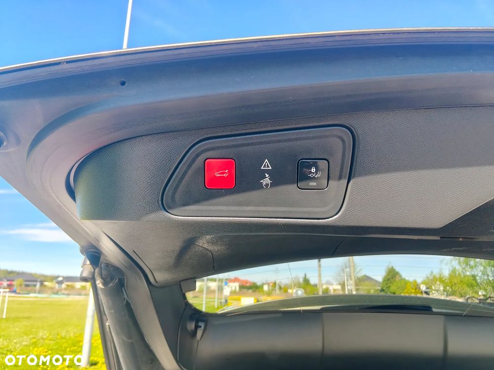 Peugeot 3008 BlueHDi 130 Stop & Start EAT8 Allure - 7