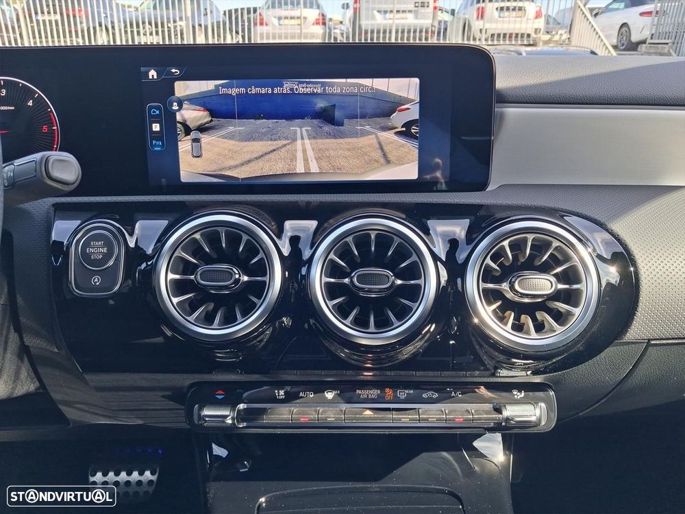 Mercedes-Benz A 180 d - 18