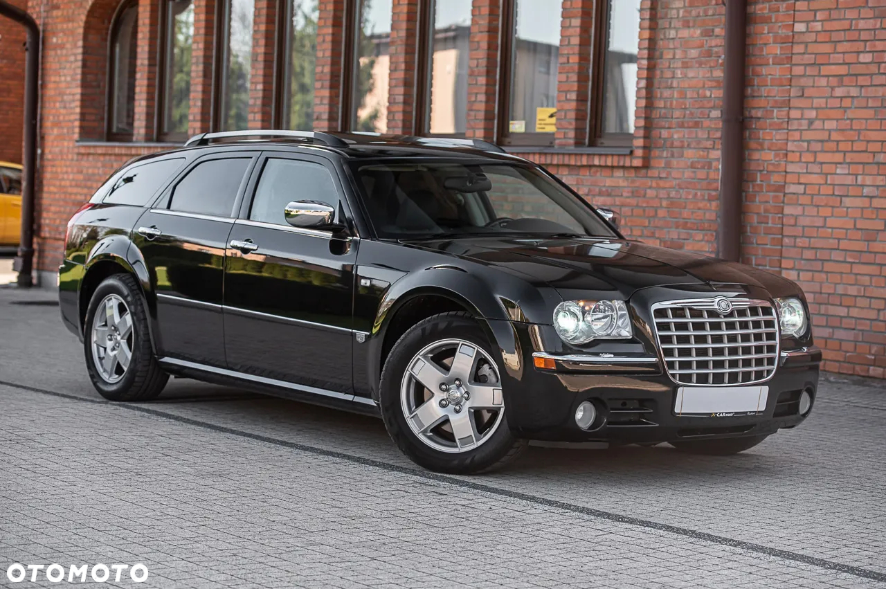 Chrysler 300C 5.7 V8 Hemi AWD - 3