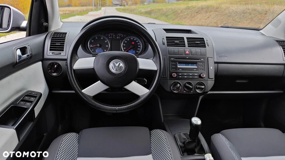 Volkswagen Polo Cross 1.4 16V - 23