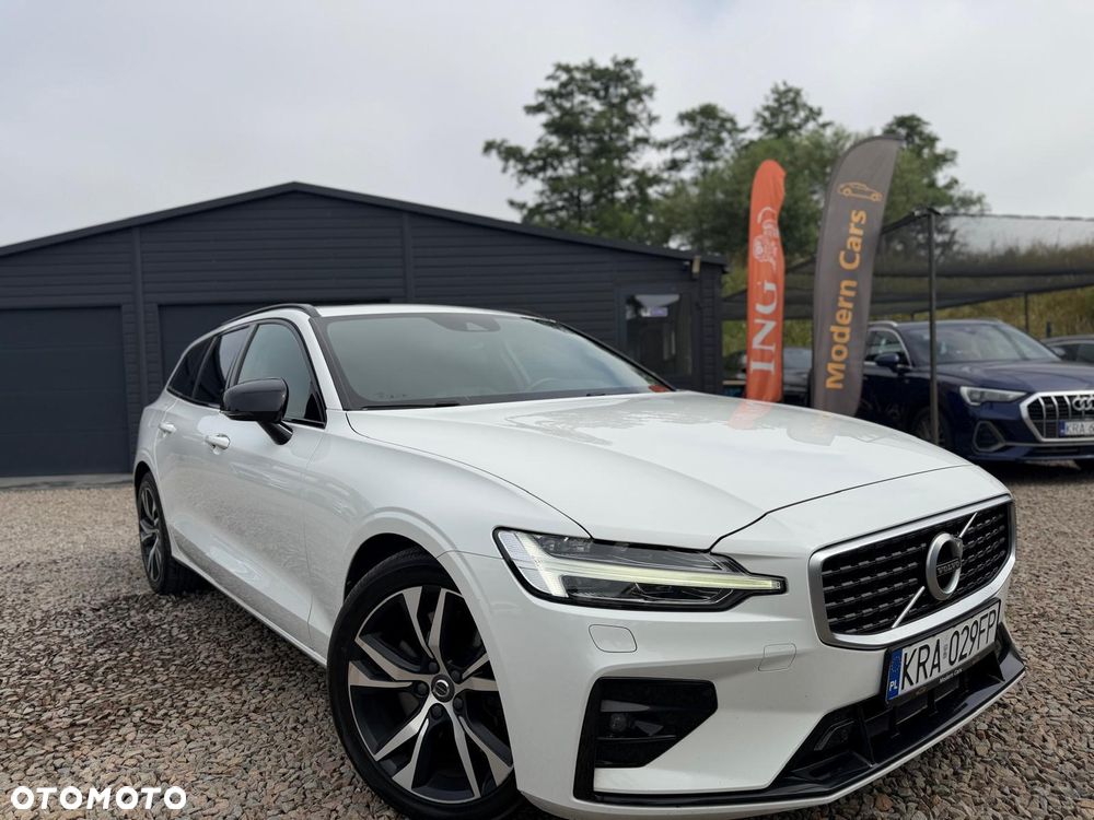 Volvo V60 D4 AWD Geartronic R-Design - 27