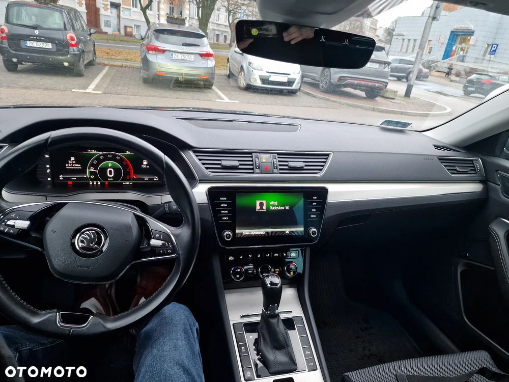 Skoda Superb 2.0 TDI SCR Ambition DSG - 6