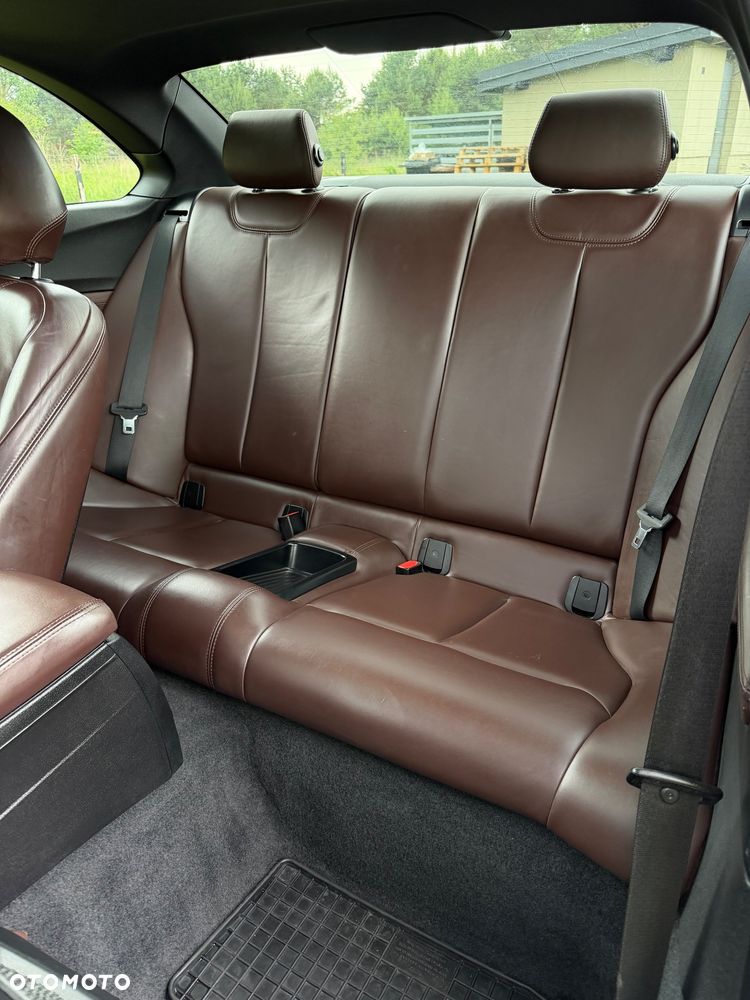 BMW Seria 2 220d Sport Line - 15