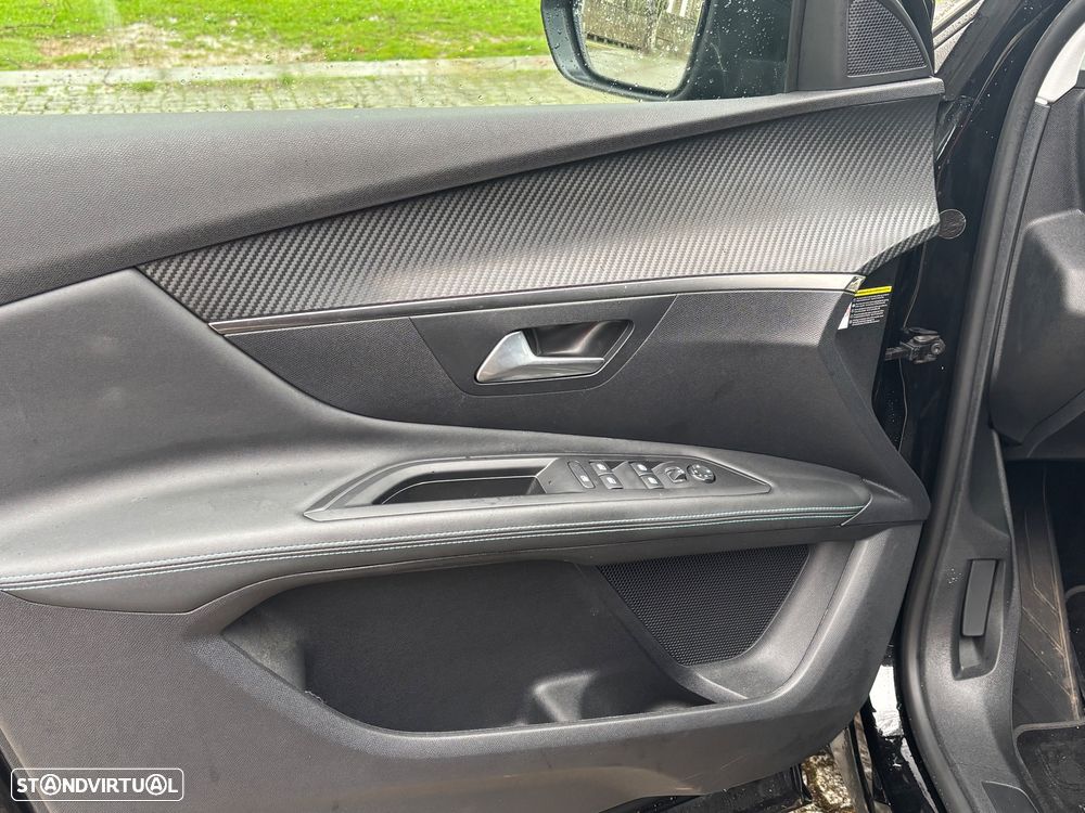 Peugeot 3008 BlueHDi 130 Stop & Start EAT8 Allure - 10