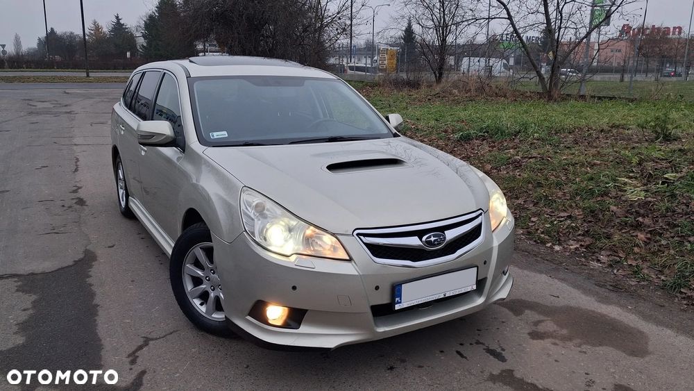 Subaru Legacy - 1