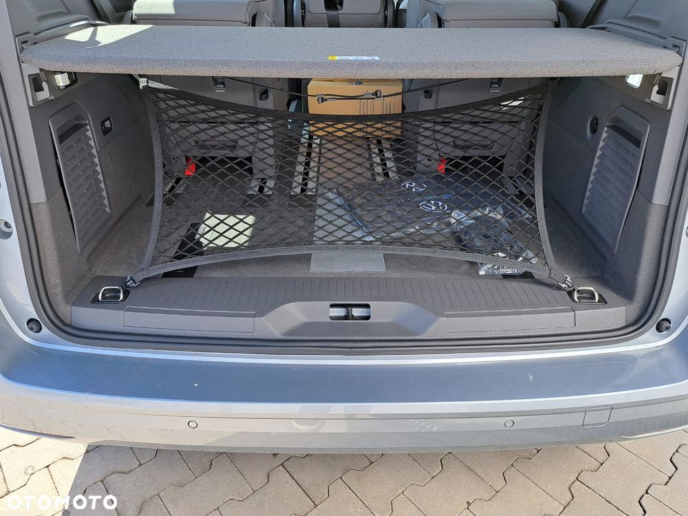 Volkswagen Multivan 2.0 TDI L2 Life DSG - 11