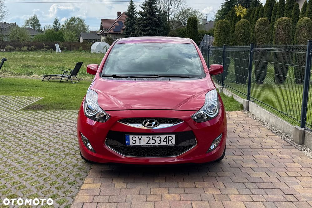 Hyundai ix20 1.6 blue YES Gold - 2