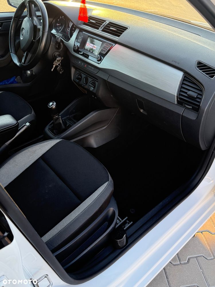 Skoda Fabia 1.2 TSI Ambition - 10