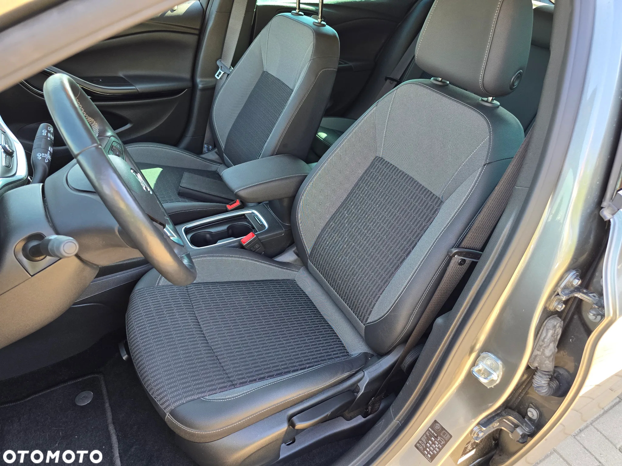 Opel Astra - 12