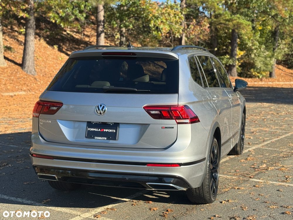 Volkswagen Tiguan 2.0 TSI 4Mot Perfectline R-Style DSG - 12