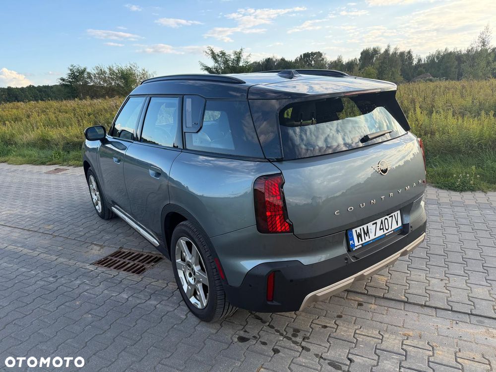 MINI Countryman S ALL4 John Cooper Works Trim - 9