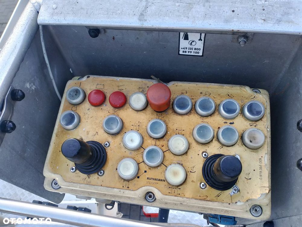 Nissan Podnośnik Koszowy Zwyżka Ruthmann TB220.2 22 metry 14 w Bok Jak Wumag Gsr Multitel - 30