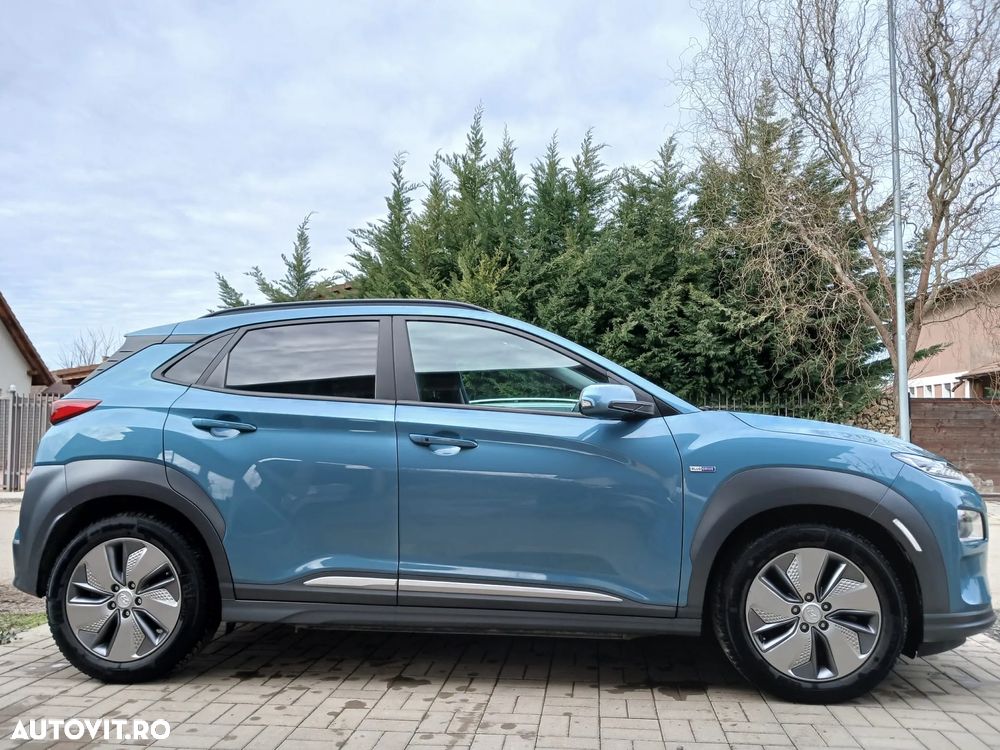Hyundai KONA - 6
