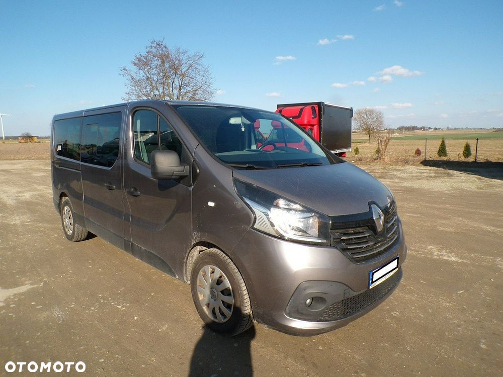 Renault Trafic - 2