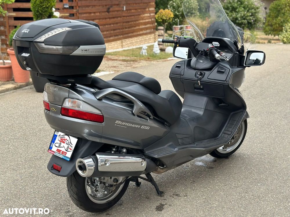 Suzuki AN 650 Burgman - 3
