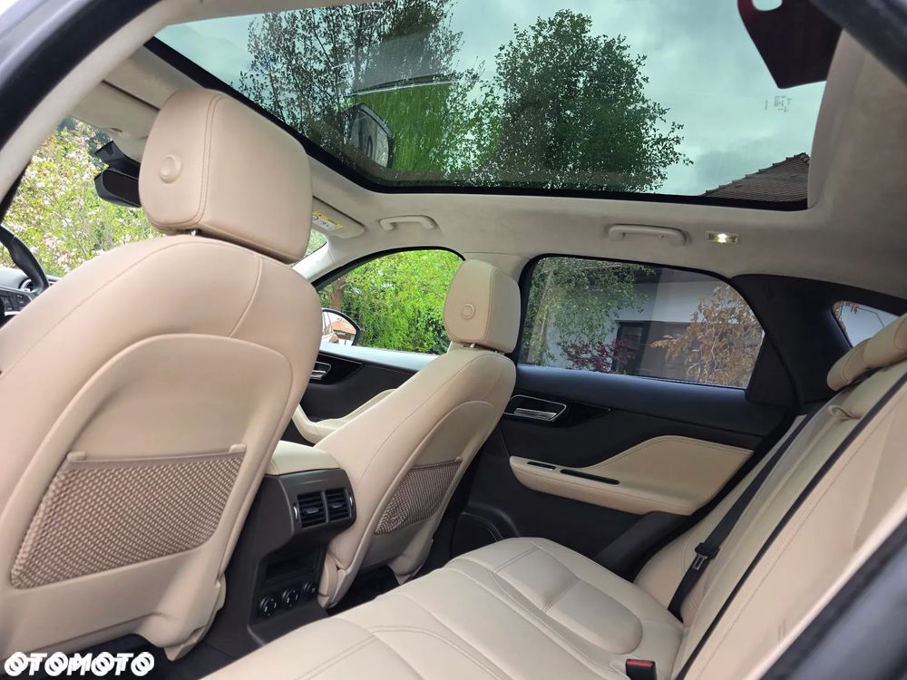 Jaguar F-Pace 2.0 i4D AWD Prestige - 19