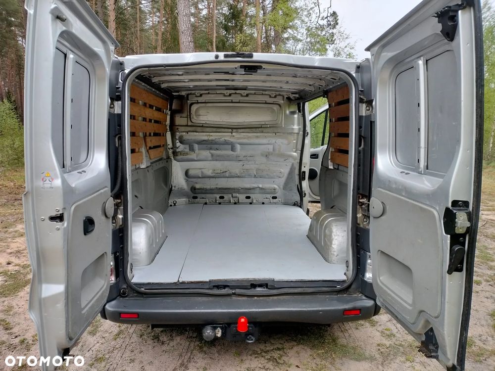 Opel vivaro - 28
