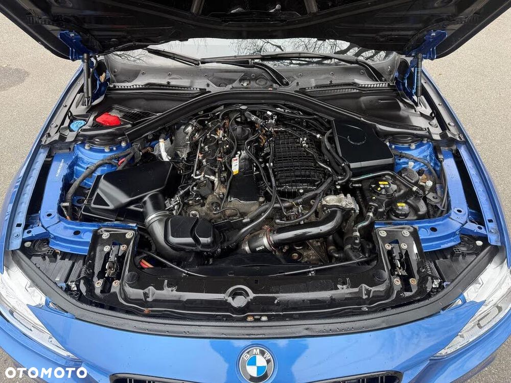 BMW Seria 3 340i xDrive Edition M Sport Shadow - 10