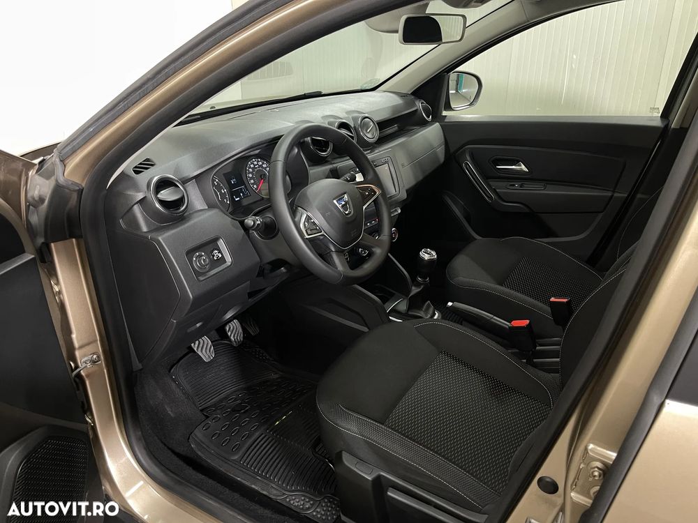 Dacia Duster 1.6 SCe Comfort - 6