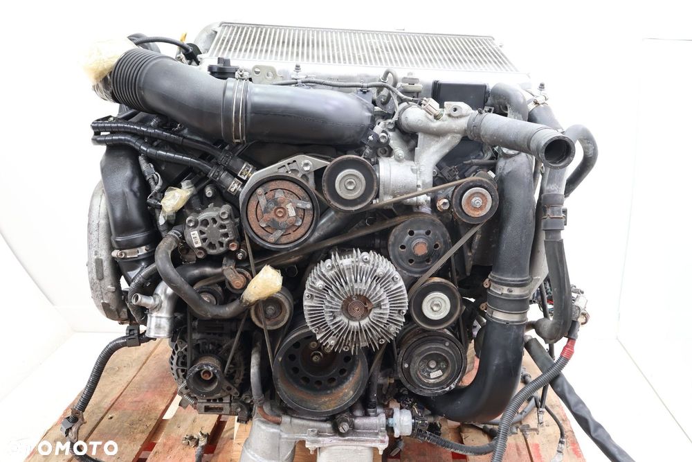 TOYOTA LAND CRUISER 200 4.5 V8 EURO 4 SILNIK 1VDFTV - 2