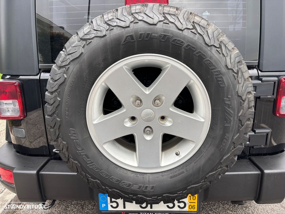 Jeep Wrangler 2.8 CRD ATX Sport - 6