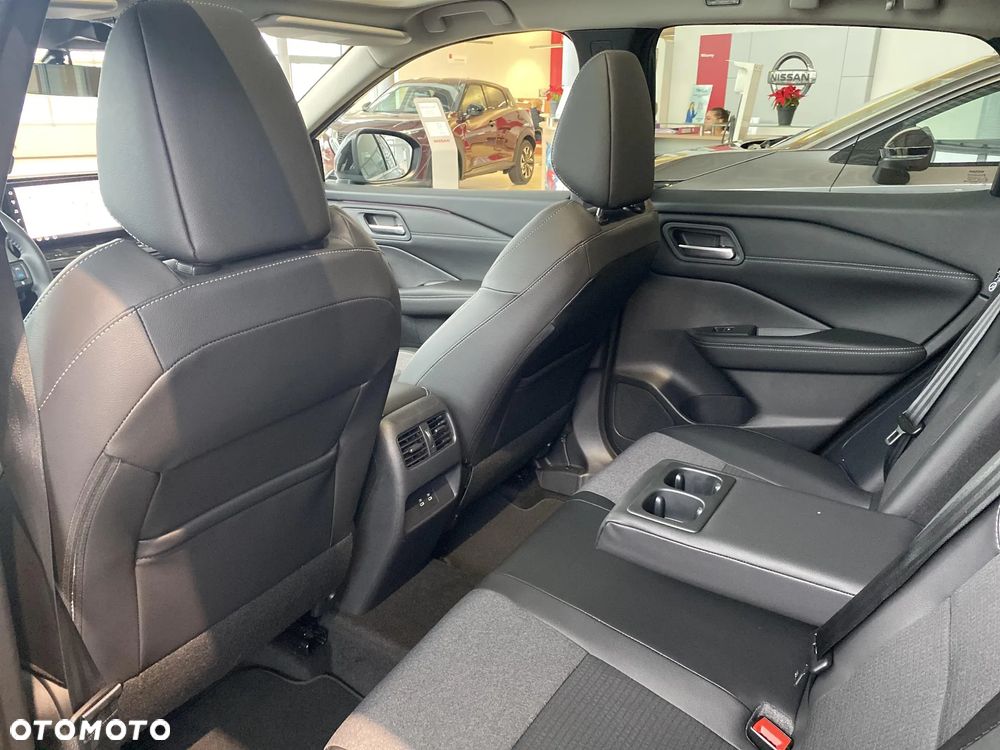 Nissan Qashqai 1.3 DIG-T MHEV N-Connecta Xtronic - 21