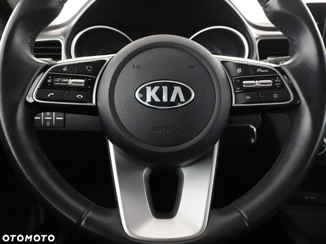 Kia XCeed 1.0 T-GDI L - 22