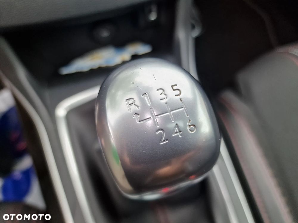 Peugeot 308 BlueHDi FAP 130 Stop & Start GT Pack - 23