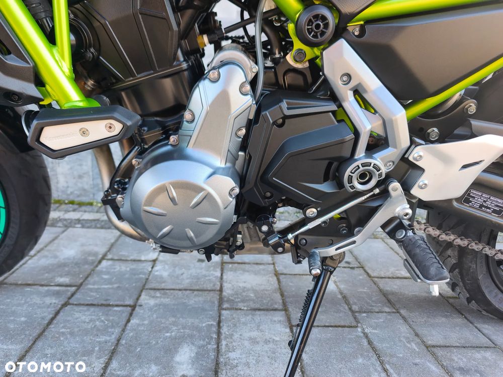 Kawasaki Z 650 - 26