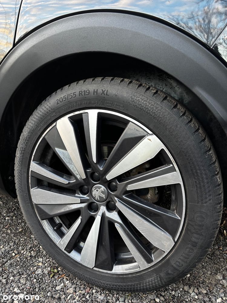 Peugeot 3008 2.0 BlueHDi GT S&S EAT8 - 17