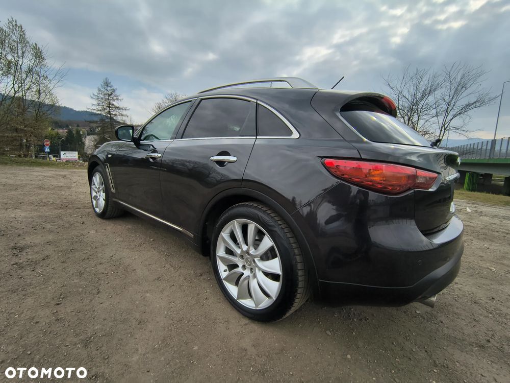 Infiniti FX FX30d S Premium - 9