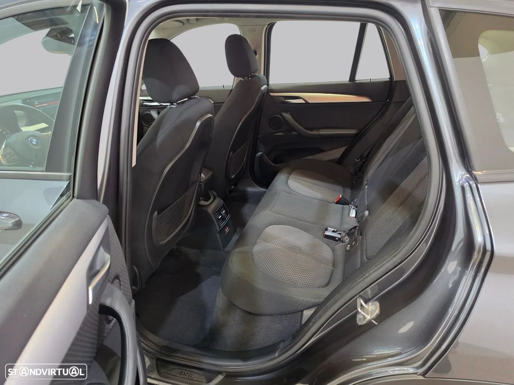 BMW X1 - 14