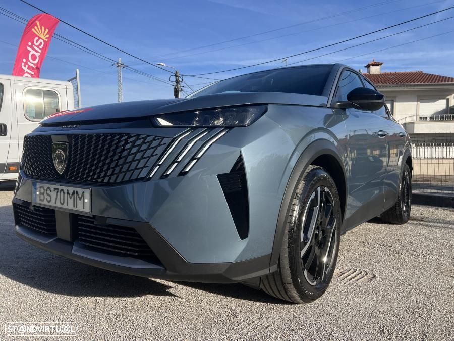Peugeot E-3008 - 11