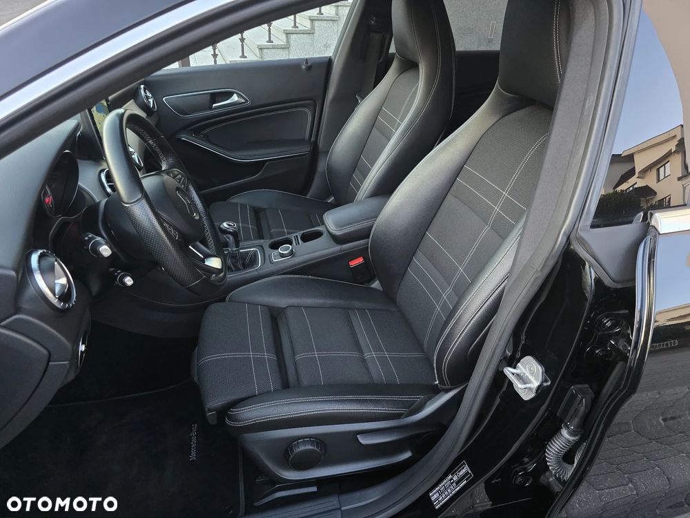 Mercedes-Benz CLA - 21