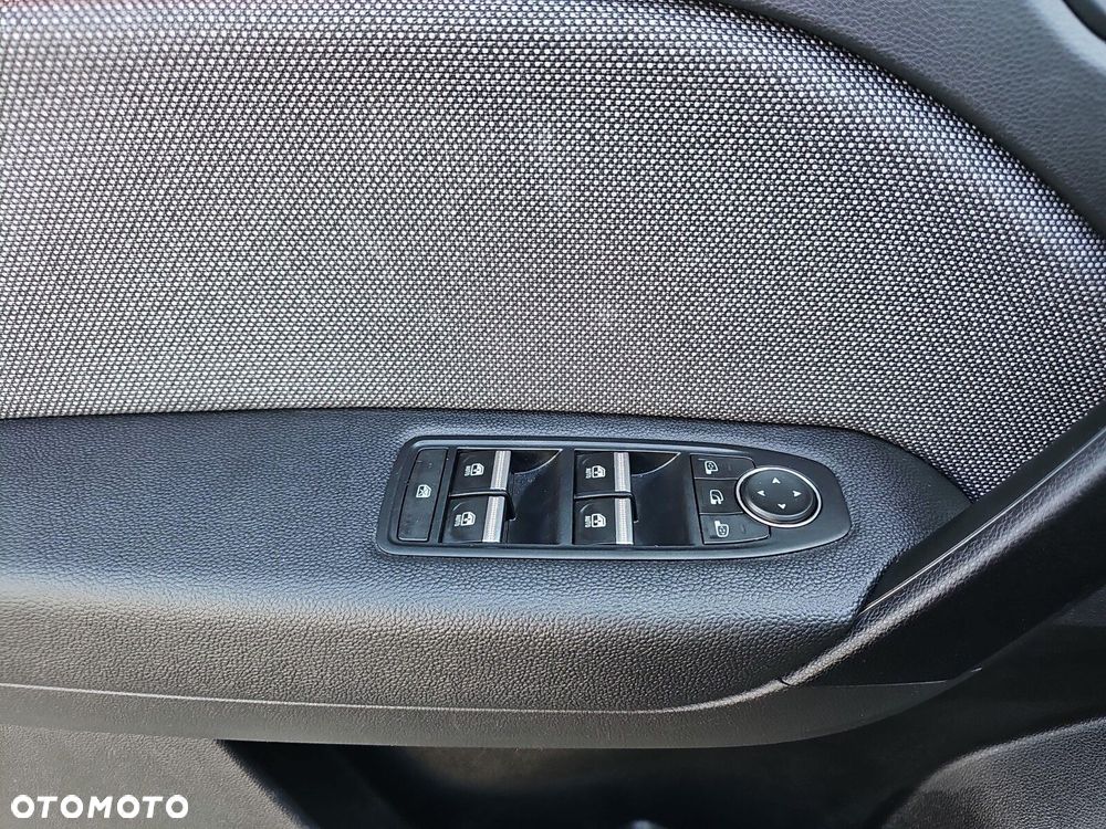 Renault Captur - 18