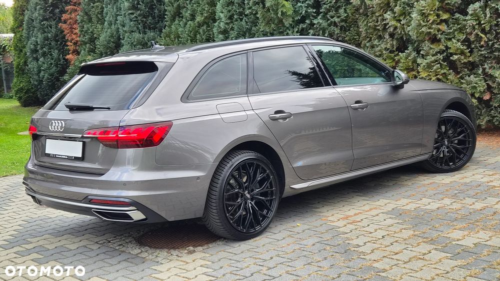 Audi A4 Avant 40 TDI S tronic - 9