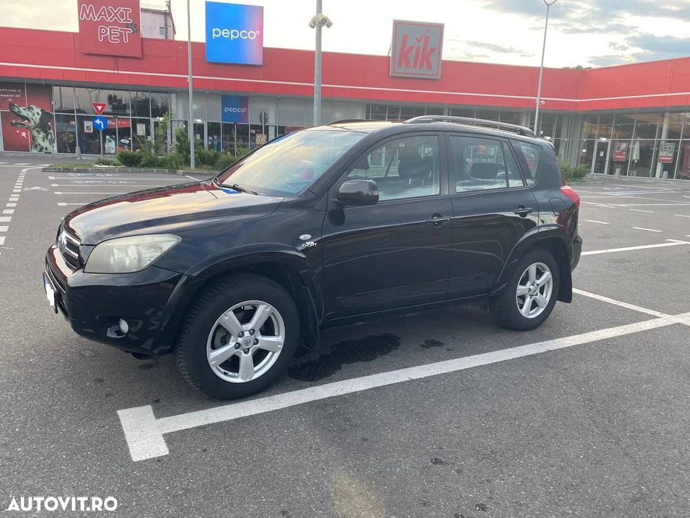 Toyota RAV4 2.2 D-CAT 4x4 Sol - 9