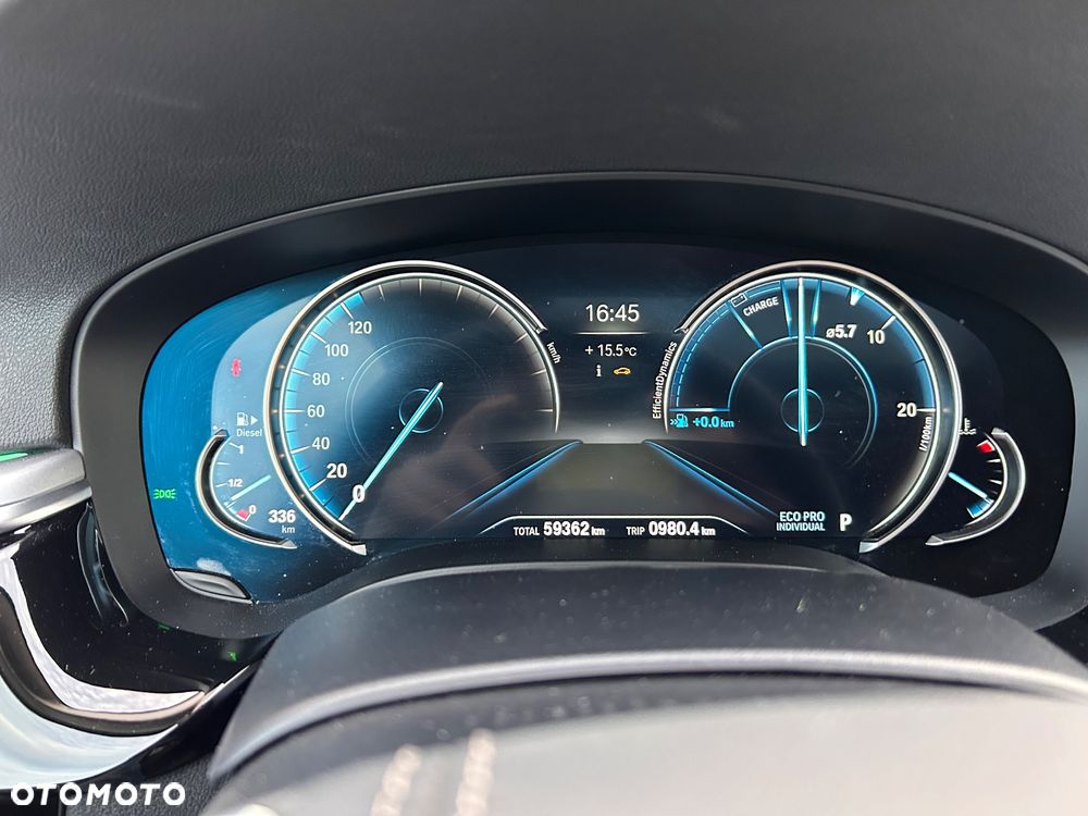 BMW Seria 5 520d xDrive Business Edition sport - 34