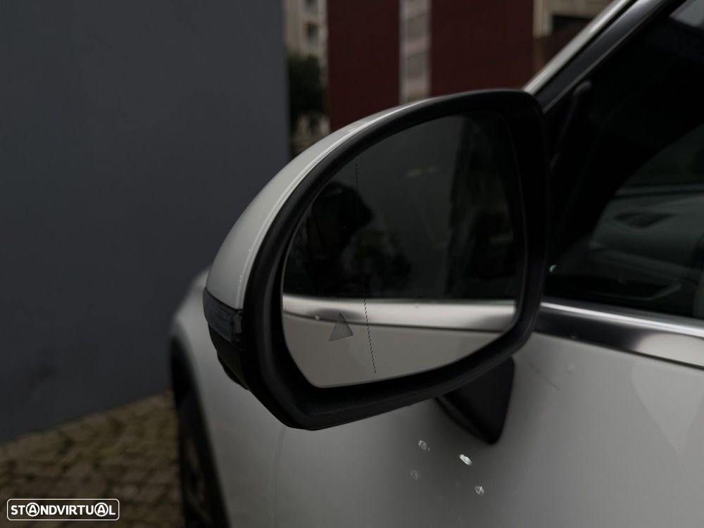 Mercedes-Benz GLC 300 e 4Matic - 24