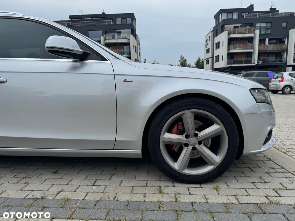 Audi A4 Avant 2.0 TFSI quattro Ambition - 23